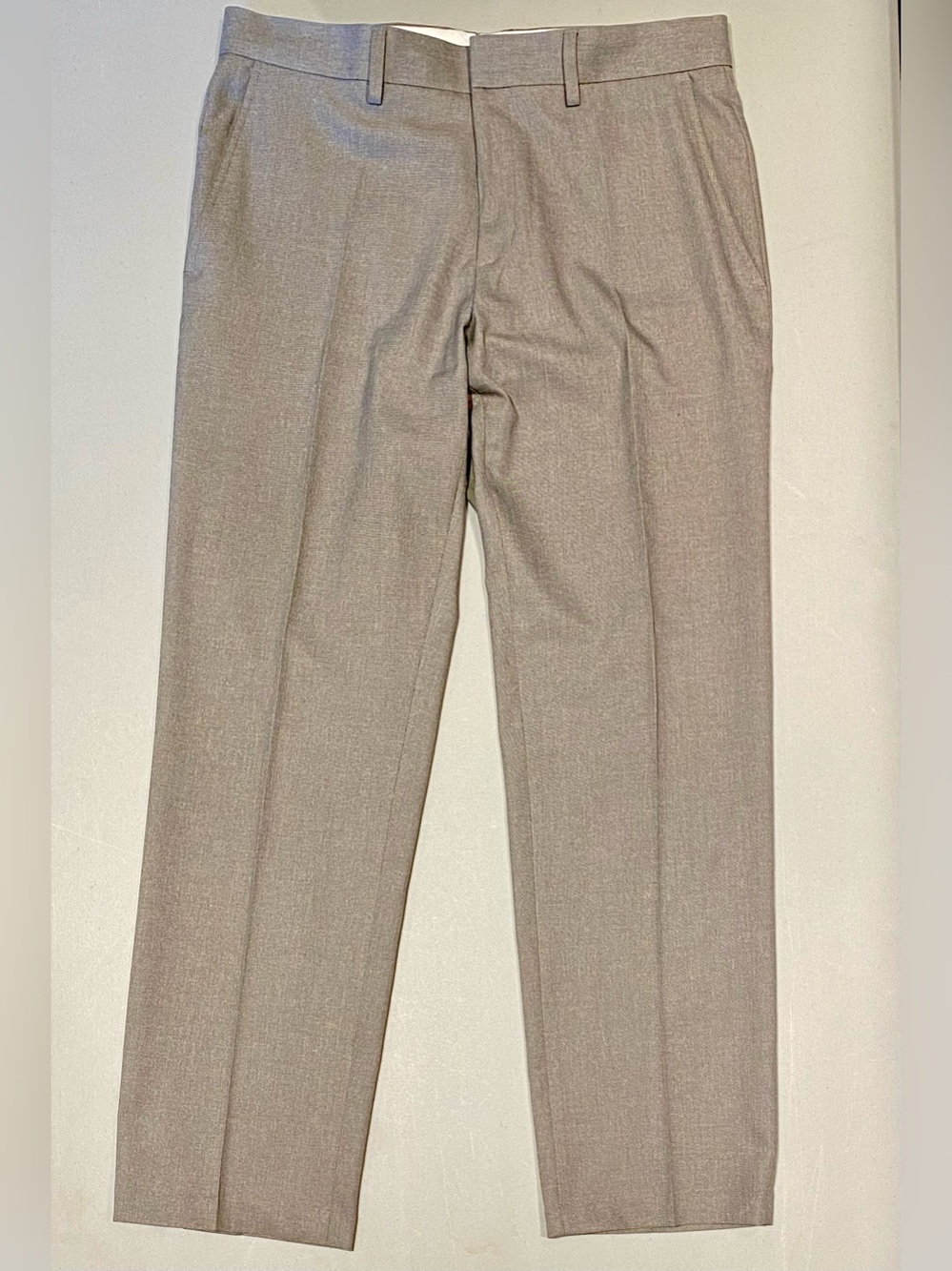 Kenneth Cole Reaction Men's Modern-Fit Stretch Dress Pant, Oatmeal Gray, 32x30